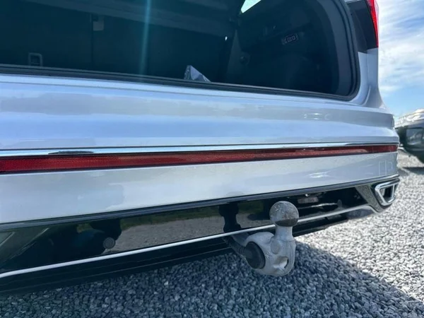 VOLKSWAGEN Tiguan (2022) — foto 2 van 34
