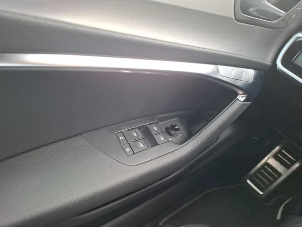 AUDI A6 Avant (2023) — foto 7 van 23