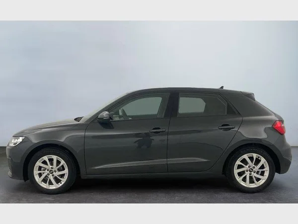 Audi A1 Sportback (2023) — foto 25 van 30