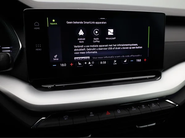SKODA Octavia Combi (2024) — foto 11 van 20
