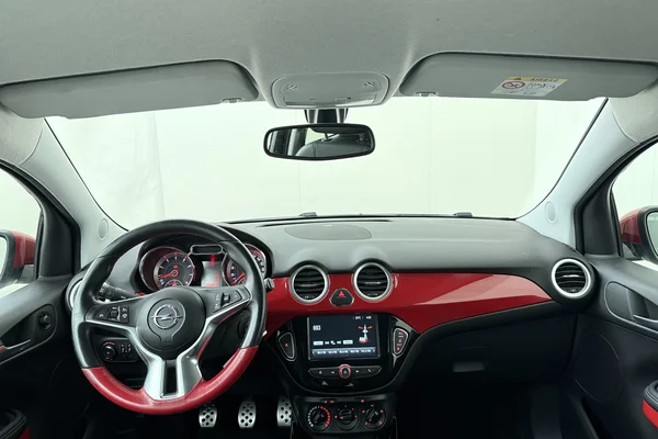 Opel Adam (2019) — foto 19 van 19