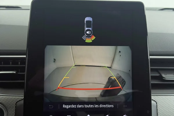 Renault Arkana E-TECH (HEV) (2023) — foto 17 van 30
