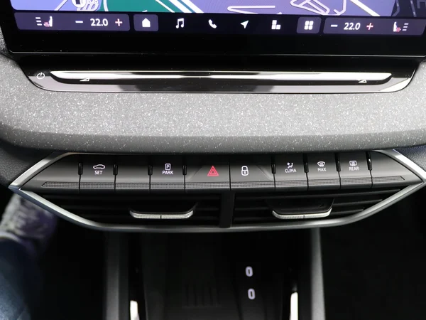 SKODA Octavia Combi (2025) — foto 14 van 23