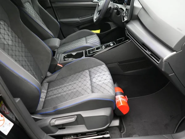 VOLKSWAGEN Golf VIII (2026) — foto 9 van 10