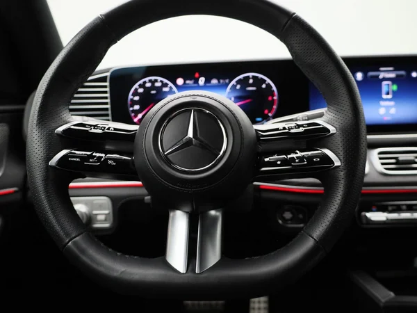 Mercedes-Benz GLE (2025) — foto 64 van 66