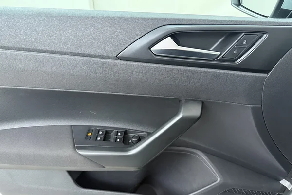 Volkswagen Polo (2024) — foto 8 van 20