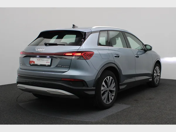 AUDI Q4 e-tron (2021) — foto 24 van 31