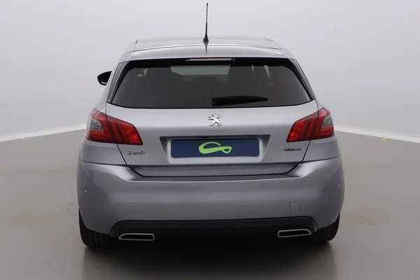 Peugeot 308 (2020) — foto 24 van 29