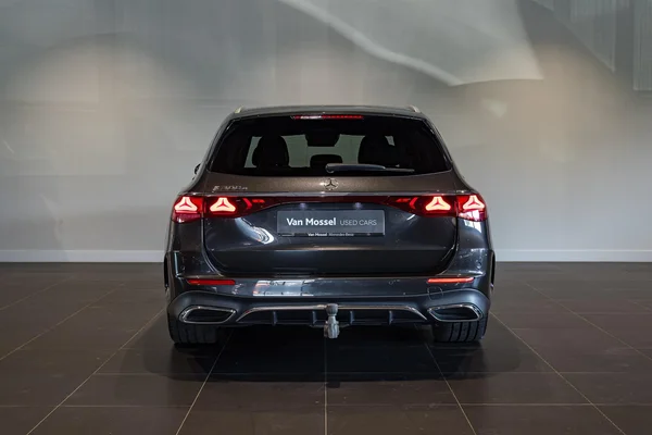Mercedes-Benz E-Klasse (2024) — foto 43 van 46