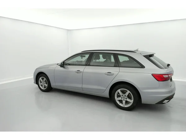 AUDI A4 Avant (2020) — foto 3 van 36