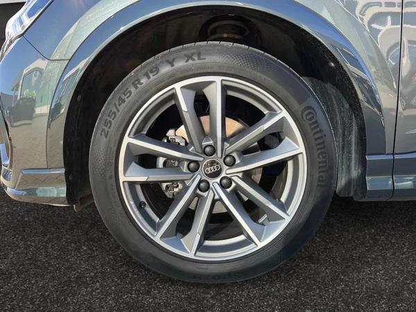 AUDI Q3 Sportback (2024) — foto 10 van 22