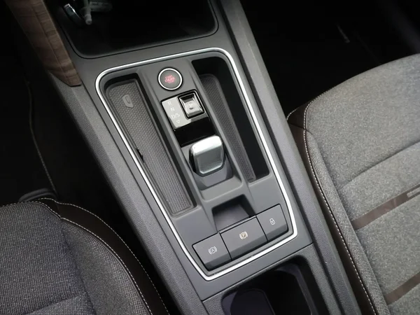 SEAT Leon (2020) — foto 5 van 23