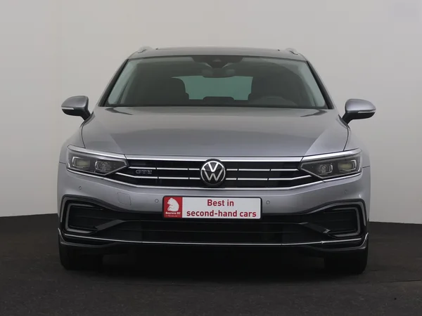 VOLKSWAGEN Passat Variant (2022) — foto 24 van 26
