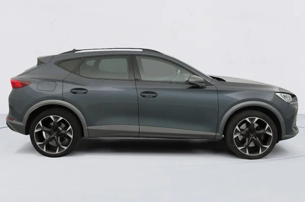 CUPRA Formentor E-Hybrid (PHEV) (2024) — foto 34 van 37