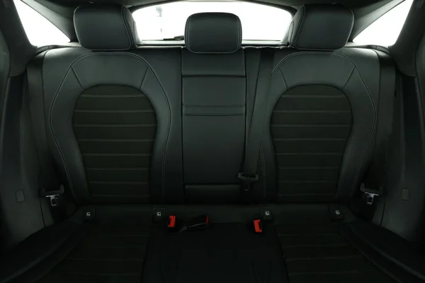 Mercedes-Benz Eqc (2021) — foto 6 van 16