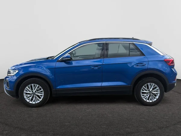 VOLKSWAGEN T-Roc (2022) — foto 12 van 24