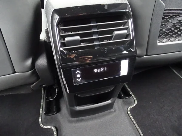 Peugeot e-5008 (2026) — foto 20 van 29