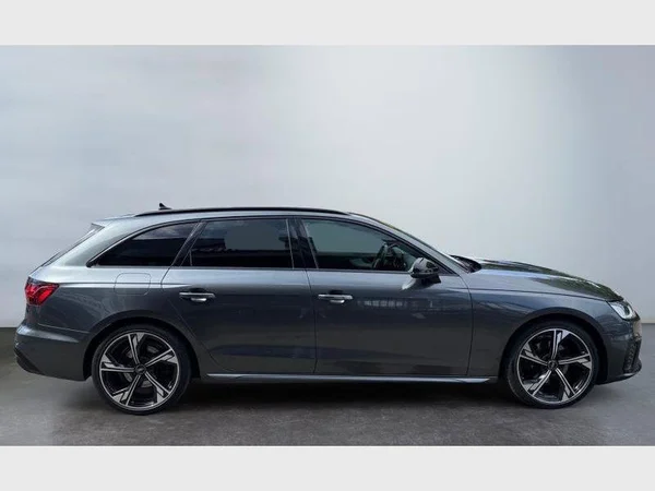 Audi A4 Avant (2024) — foto 23 van 31
