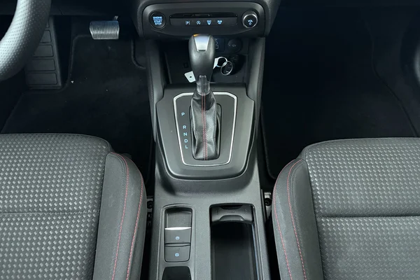 Ford Focus Sw (2024) — foto 4 van 22