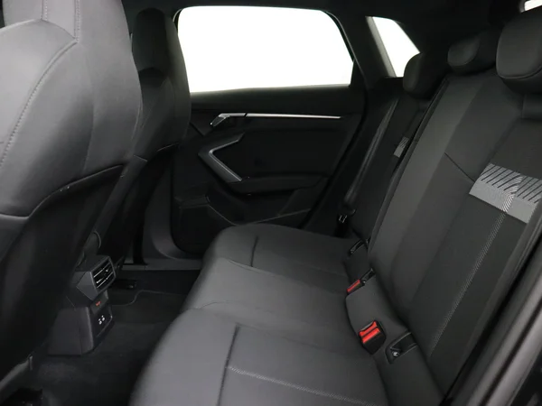 AUDI A3 Sportback (2025) — foto 4 van 18
