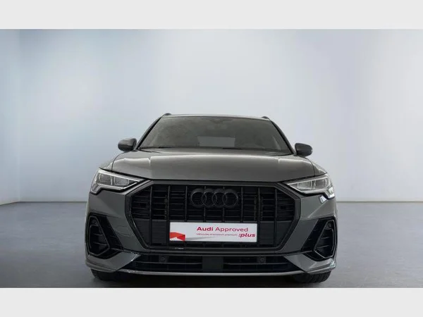 Audi Q3 (2023) — foto 12 van 27