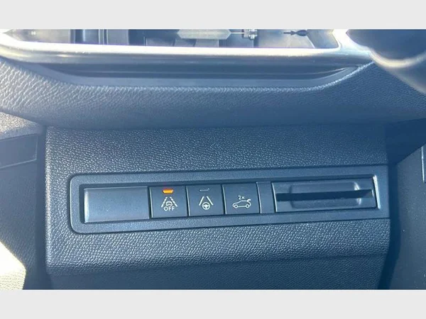 Peugeot 5008 (2022) — foto 19 van 30