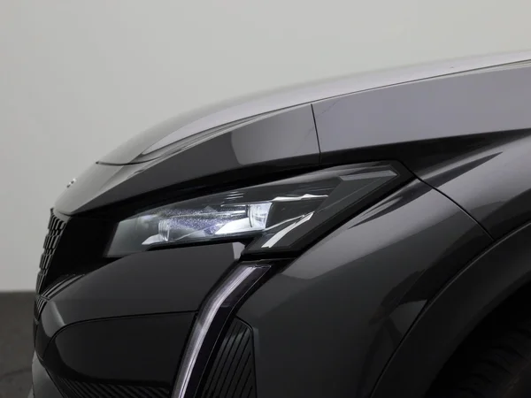 Peugeot 408 (2023) — foto 8 van 47