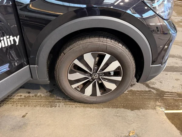 VOLKSWAGEN T-Cross (2026) — foto 16 van 23