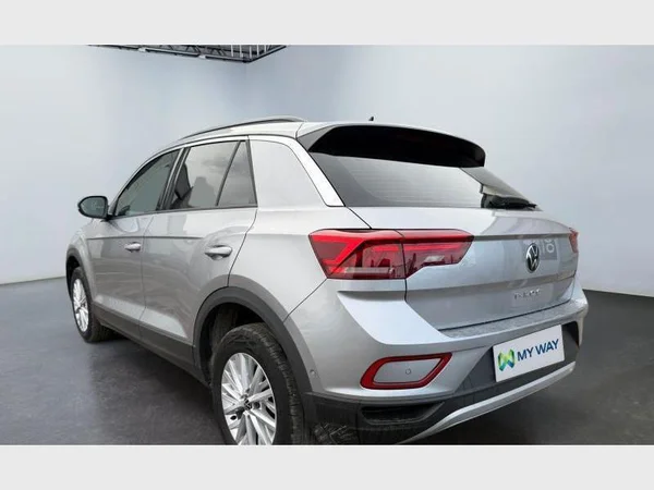 Volkswagen T-Roc (2022) — foto 19 van 24