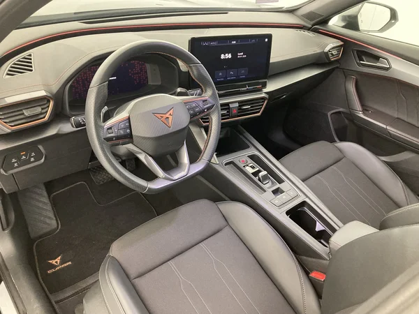 CUPRA Formentor (2024) — foto 22 van 36