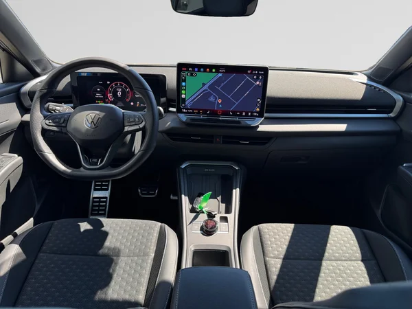 VOLKSWAGEN T-Roc (2025) — foto 13 van 16