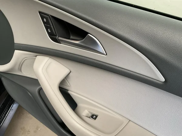 AUDI A6 Avant Dsl (2018) — foto 9 van 23