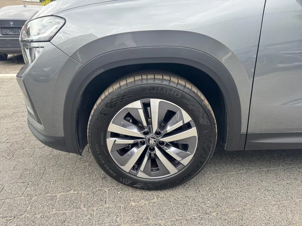 SKODA Kodiaq (2025) — foto 16 van 24