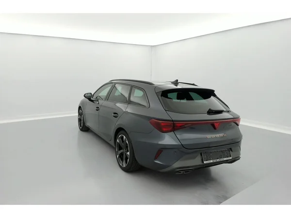 CUPRA Leon ST (2025) — foto 7 van 36