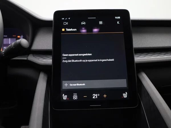 Polestar 2 (2023) — foto 15 van 41