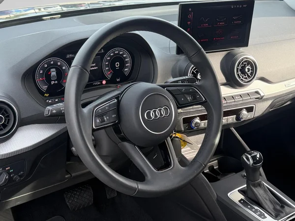 AUDI Q2 (2024) — foto 3 van 20