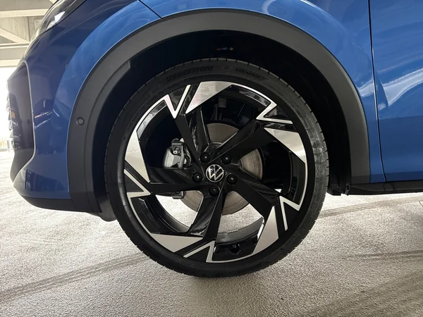 VOLKSWAGEN T-Roc (2025) — foto 5 van 24