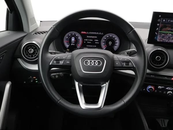 Audi Q2 (2024) — foto 2 van 27