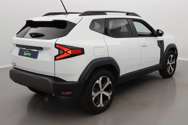 Dacia Duster Hybrid (HEV) (2024) — foto 20 van 24