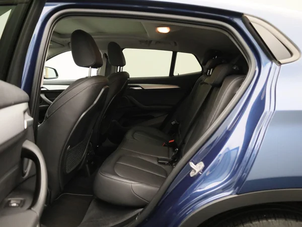 BMW X2 (2021) — foto 4 van 49