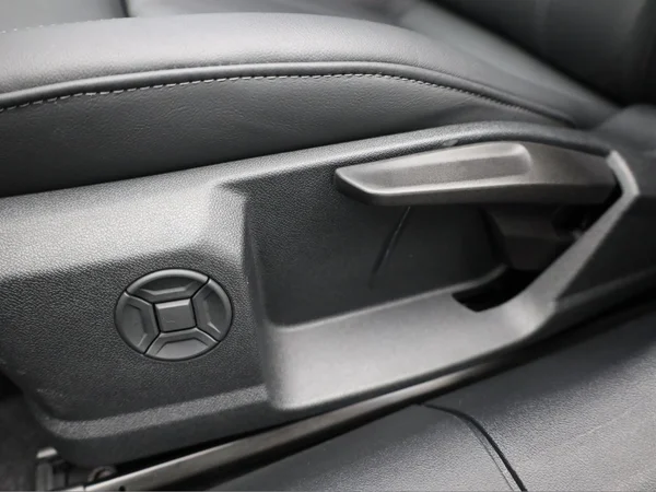AUDI A5 Avant e-hybrid (PHEV) (2025) — foto 8 van 23