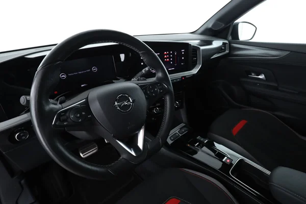 Opel Mokka X (2022) — foto 2 van 16