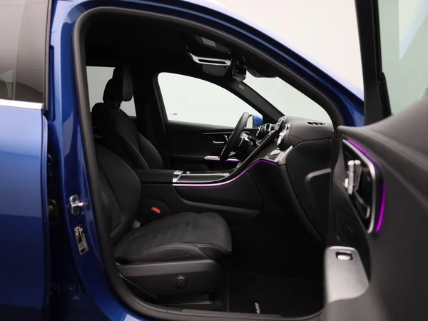 Mercedes-Benz GLC (2025) — foto 38 van 55