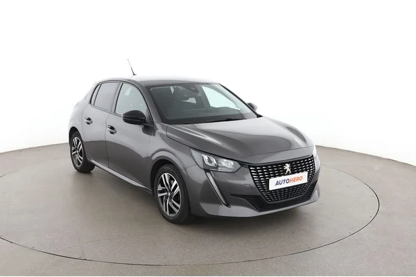 Peugeot 208 (2022) — foto 14 van 16