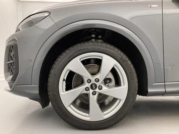 AUDI Q5 (2025) — foto 17 van 36