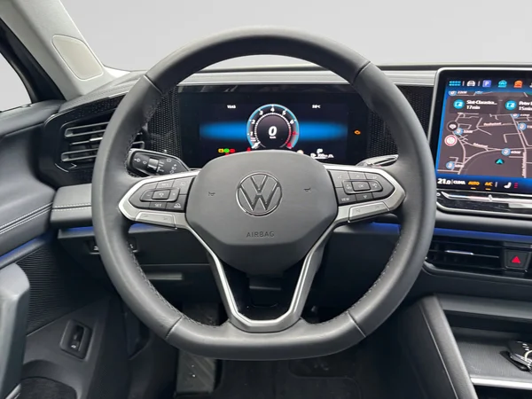 VOLKSWAGEN Tiguan (2025) — foto 21 van 24