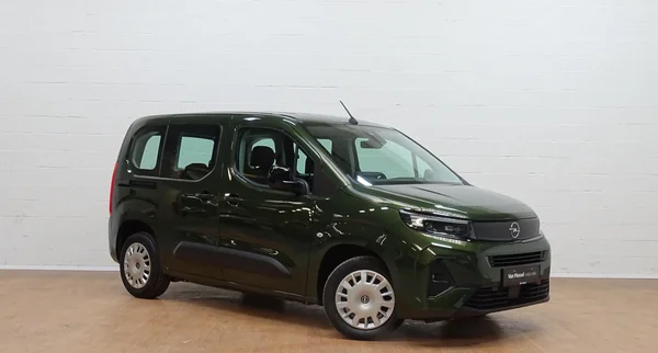 Opel Combo Life (2024) — foto 12 van 27