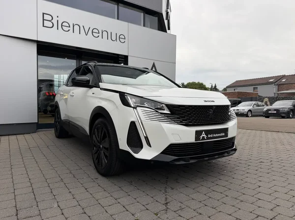 Peugeot 5008 (2021) — foto 23 van 29