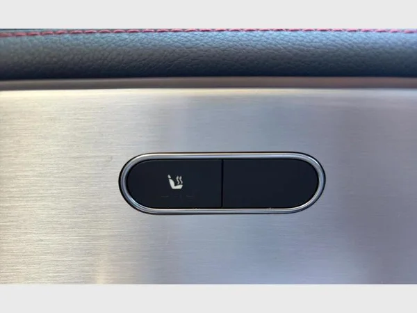 Mercedes-Benz CLA 180 (2021) — foto 16 van 25