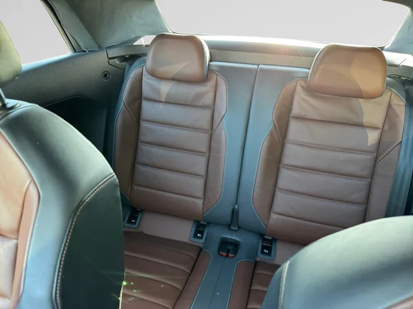 VOLKSWAGEN T-Roc Cabriolet (2020) — foto 5 van 14